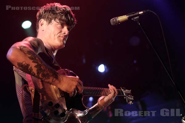 THEE OH SEES - 2015-05-22 - PARIS - Espace Charlie Parker - Grande Halle - 